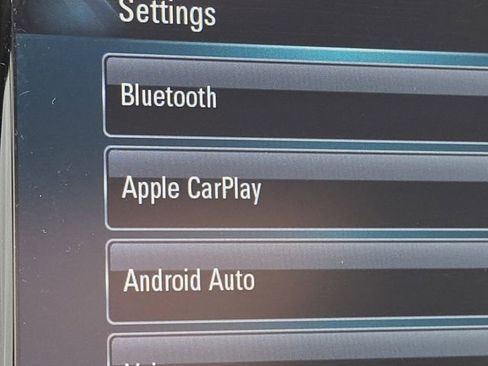 Used 2017 Buick Envision Essence image 6