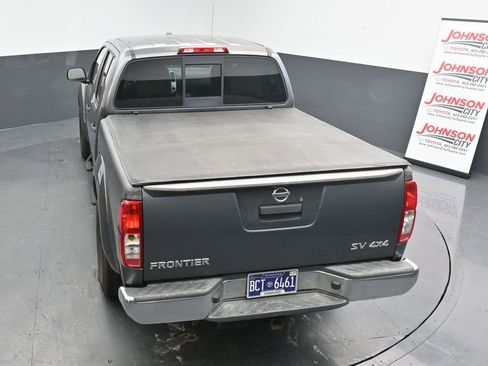Used 2016 Nissan Frontier SV image 15