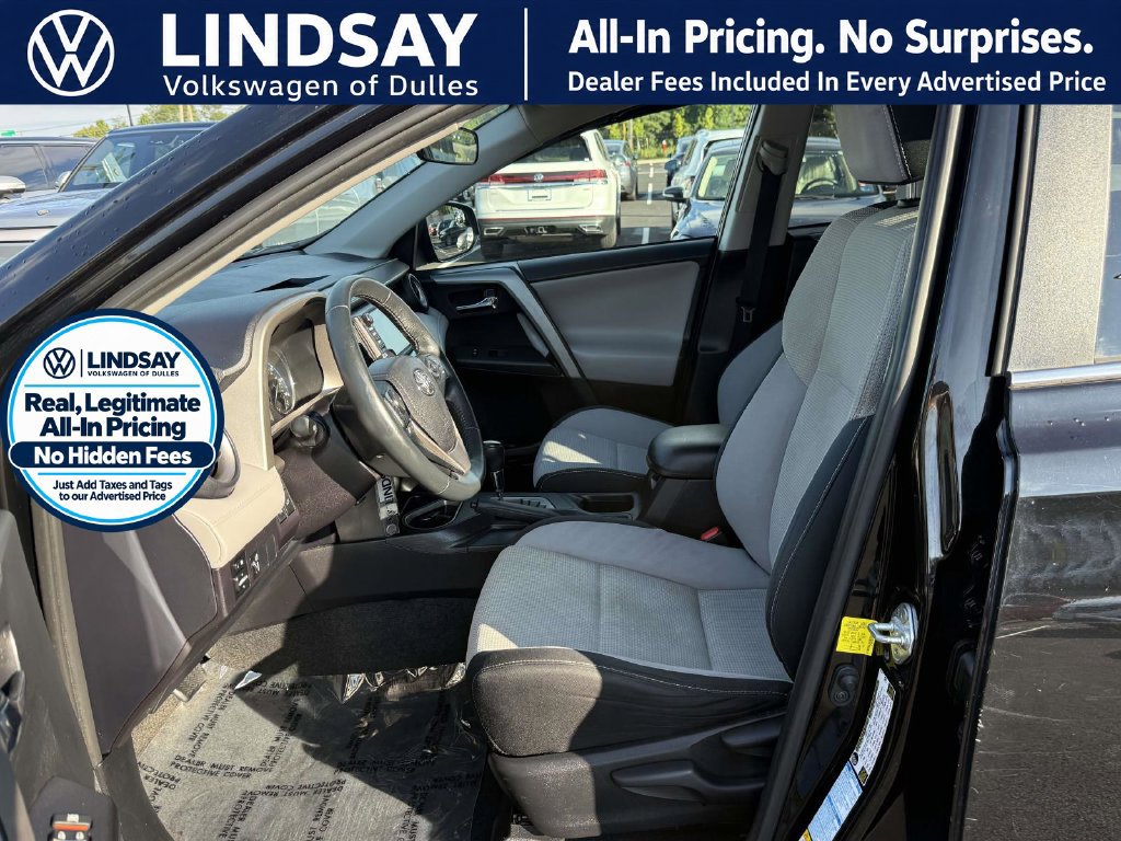 Used 2016 Toyota RAV4 XLE AWD/4WD image 10