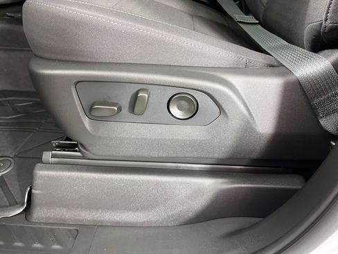 New 2026 Chevrolet Silverado 1500 Custom image 25