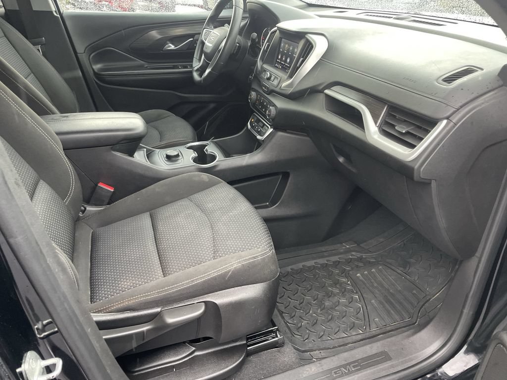 Used 2022 GMC Terrain SLE w/ Elevation Edition AWD/4WD image 32