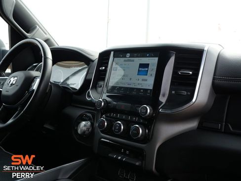 Used 2024 RAM 1500 Laramie image 22