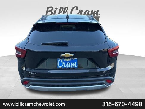 New 2026 Chevrolet Trax LT FWD image 25
