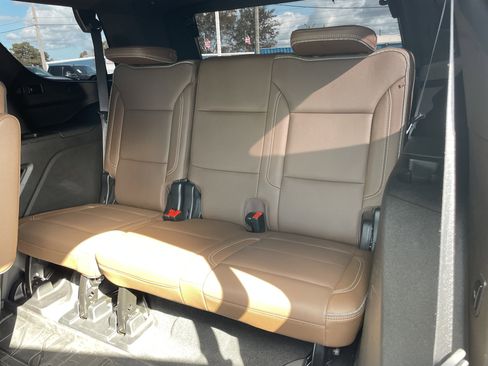 Used 2023 Chevrolet Tahoe High Country w/ Premium Package 2 image 35