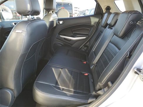 Used 2018 Ford EcoSport Titanium image 12