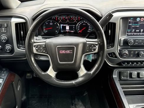 Used 2018 GMC Sierra 1500 SLT AWD/4WD image 16