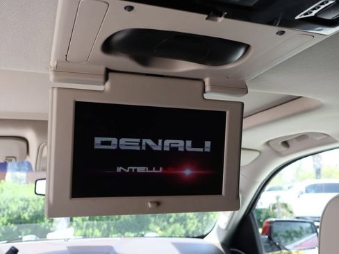 Used 2019 GMC Yukon Denali w/ Denali Ultimate Package RWD image 49
