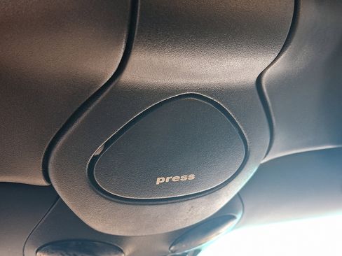 Used 2001 Porsche Boxster image 24