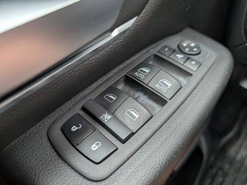 Used 2024 RAM 1500 Big Horn image 33