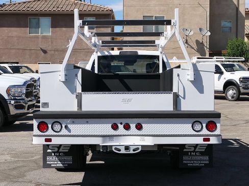 New 2025 RAM 4500 Tradesman RWD image 4