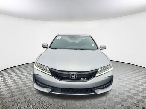 Used 2017 Honda Accord EX-L image 2