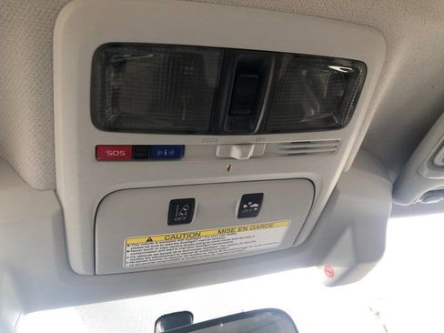 Used 2016 Subaru Forester 2.5i Touring w/ Eyesight & Navigation System image 25