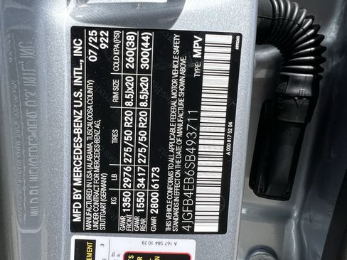 Certified 2025 Mercedes-Benz GLE 350 4MATIC image 37
