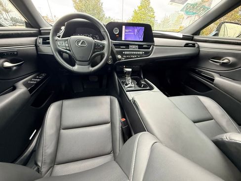 Certified 2023 Lexus ES 350 w/ Premium Package image 20