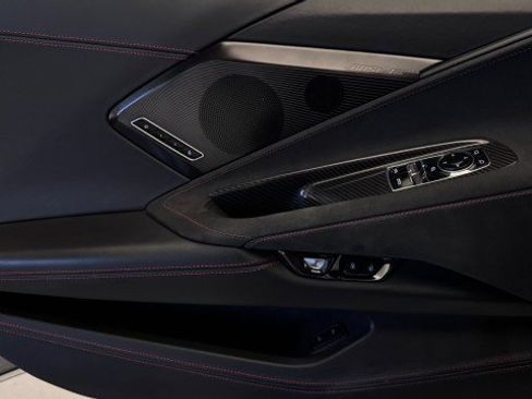 Used 2023 Chevrolet Corvette Stingray Premium Cpe w/ Z51 Performance Package image 15