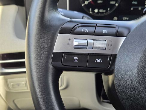 Certified 2025 Hyundai Tucson SEL FWD image 26