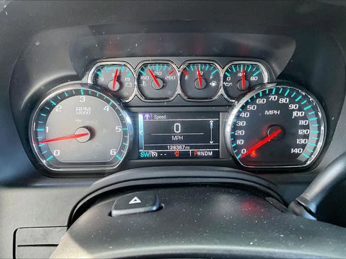 Used 2015 Chevrolet Tahoe LT image 21