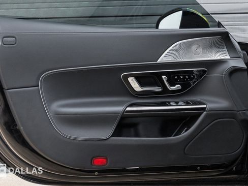 Used 2022 Mercedes-Benz SL 63 AMG 4MATIC image 20