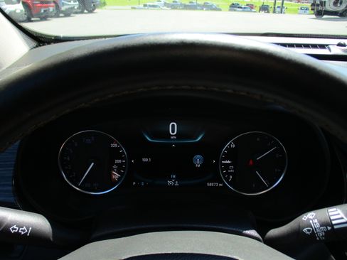 Used 2017 Buick Envision Premium AWD/4WD image 19