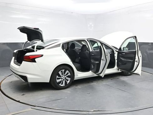 Used 2021 Nissan Altima 2.5 S FWD image 49