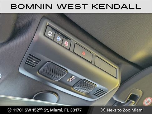 Used 2026 Chevrolet Corvette Z06 w/ Stealth Interior Trim Package image 22