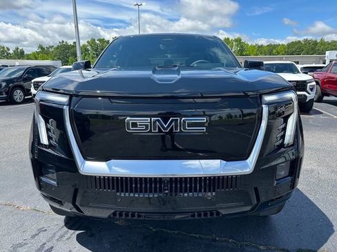 New 2025 GMC Sierra EV Denali image 13