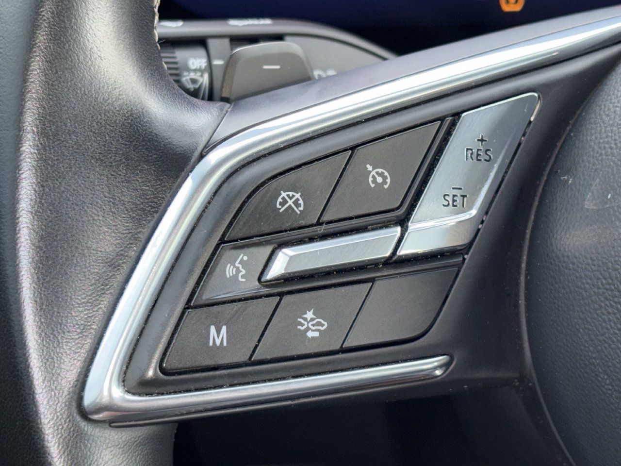 Used 2024 Buick Envision Preferred AWD/4WD image 10