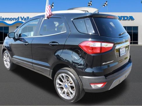 Used 2018 Ford EcoSport Titanium image 4
