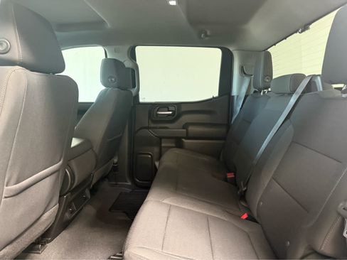 Used 2022 Chevrolet Silverado 1500 Custom w/ Safety Confidence Package AWD/4WD image 14