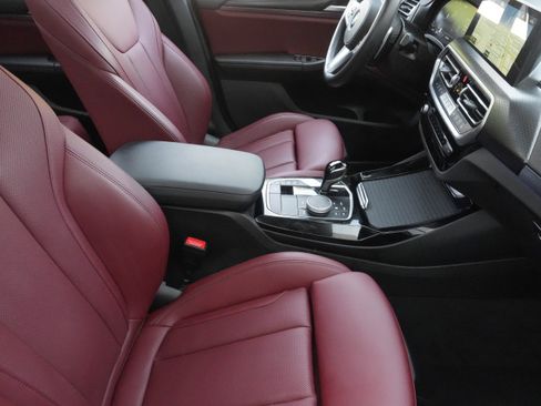 Used 2023 BMW X3 sDrive30i w/ M Sport Package RWD image 13
