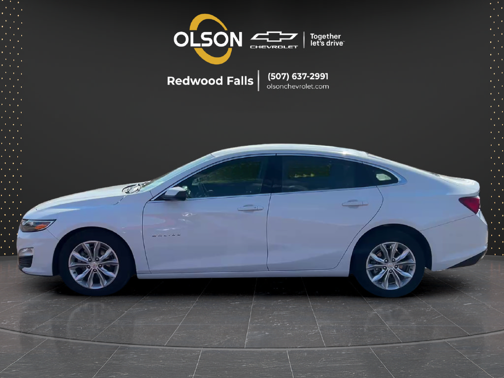 Used 2024 Chevrolet Malibu LT FWD image 2
