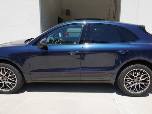 Used 2018 Porsche Macan S AWD/4WD image 4