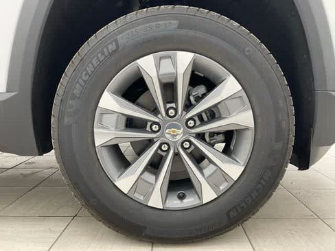 New 2026 Chevrolet Equinox LT AWD/4WD image 7