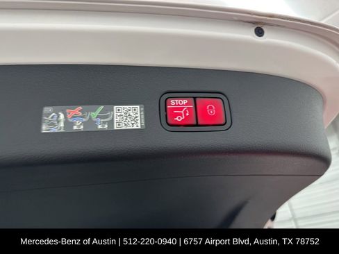 Used 2025 Mercedes-Benz GLC 300 image 27