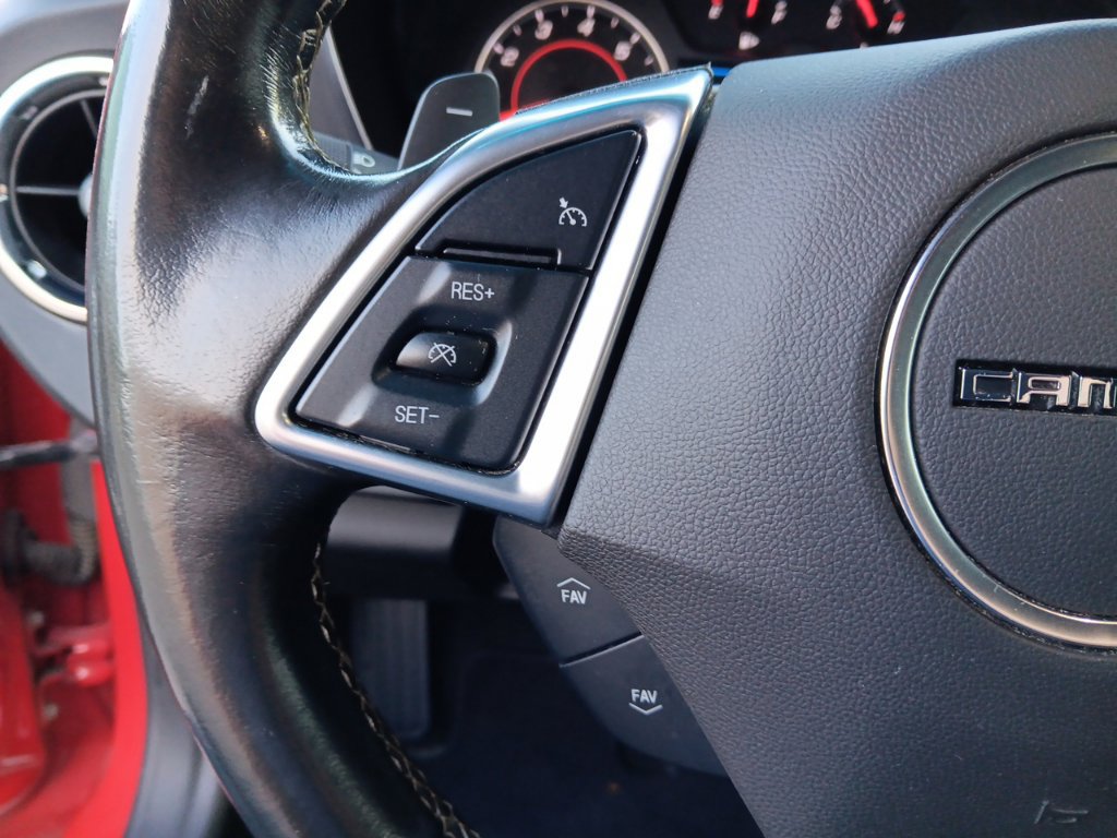 Used 2021 Chevrolet Camaro LT RWD image 14