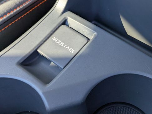 Certified 2025 Subaru Crosstrek 2.5i Limited image 31