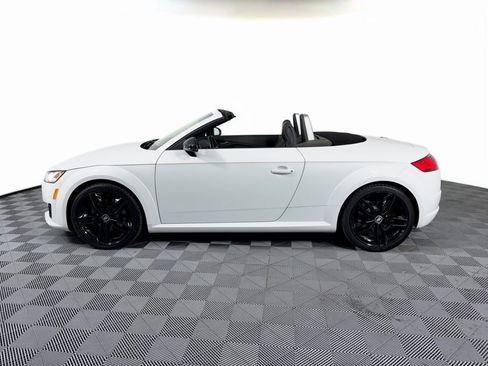 Used 2017 Audi TT 2.0T AWD/4WD image 2
