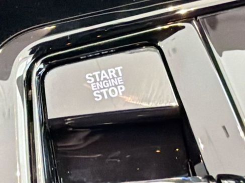 New 2026 BMW 540i xDrive w/ Executive Package image 35