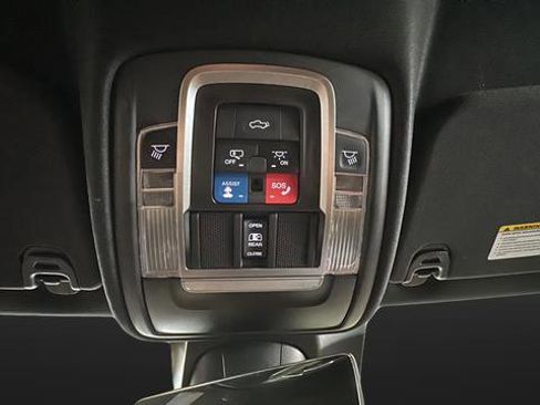 Used 2022 RAM 1500 Limited AWD/4WD image 32