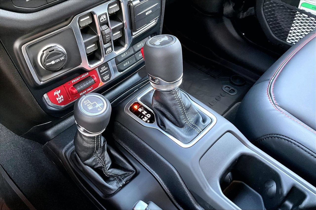 New 2026 Jeep Wrangler Unlimited Rubicon 392 w/ Quick Order Package 27X Moab AWD/4WD image 26