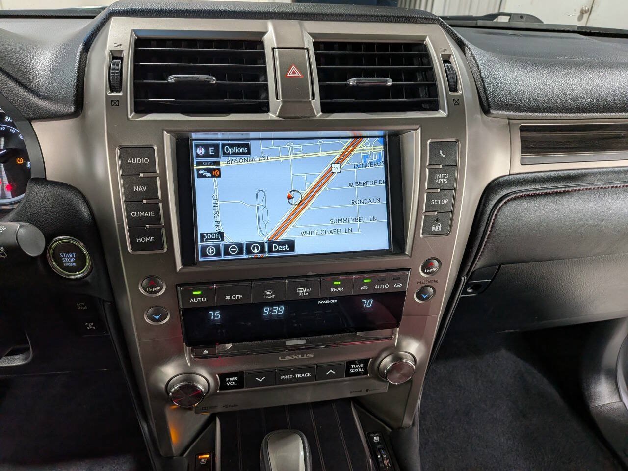 Used 2021 Lexus GX 460 Premium w/ Premium Package AWD/4WD image 23