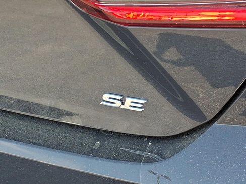 New 2026 Toyota Camry SE image 5