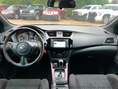 Used 2018 Nissan Sentra NISMO FWD image 13
