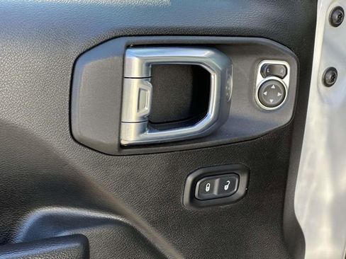 Certified 2021 Jeep Wrangler Unlimited Sport S image 11