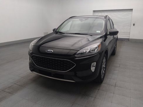 Used 2020 Ford Escape Titanium AWD/4WD image 15