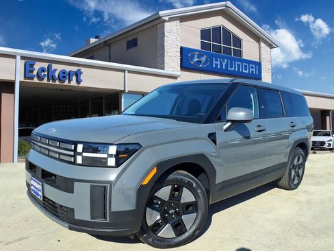 New 2026 Hyundai Santa Fe SE image 1