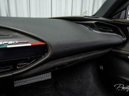 Used 2025 Ferrari SF90 Spider image 42
