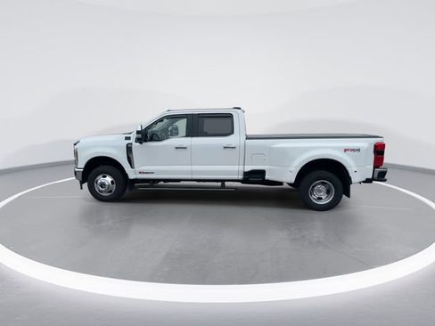 Certified 2024 Ford F350 Lariat w/ Lariat Ultimate Package AWD/4WD image 4