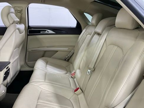 Used 2014 Lincoln MKZ AWD image 27