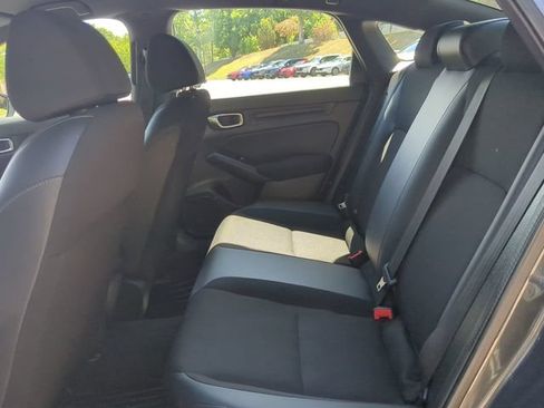 Used 2023 Honda Civic Sport image 12